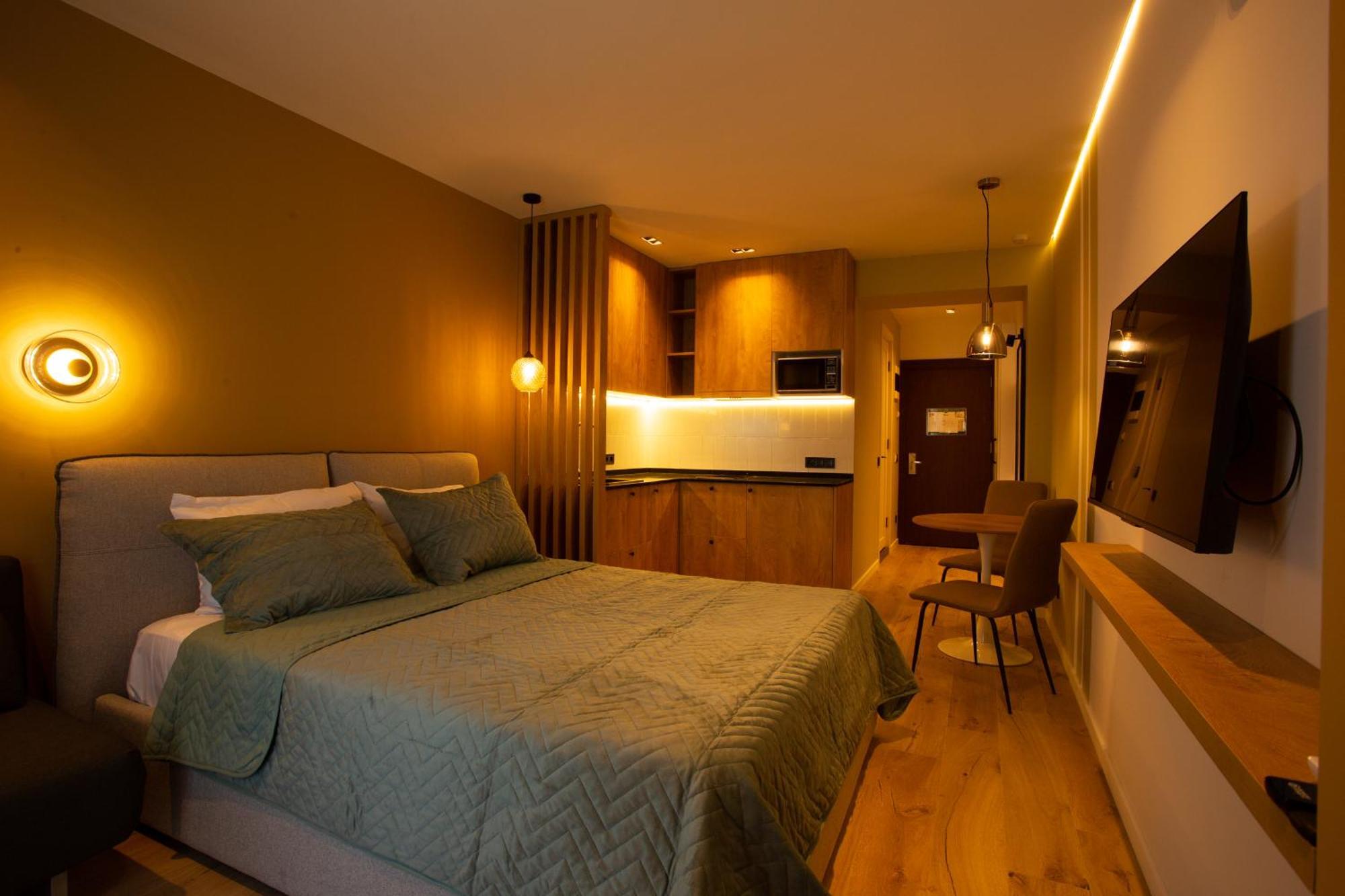 Beach Tower By G-Point Batumi Bagian luar foto